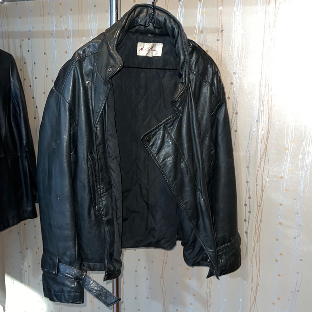 Leather jacket ( M. Julian)